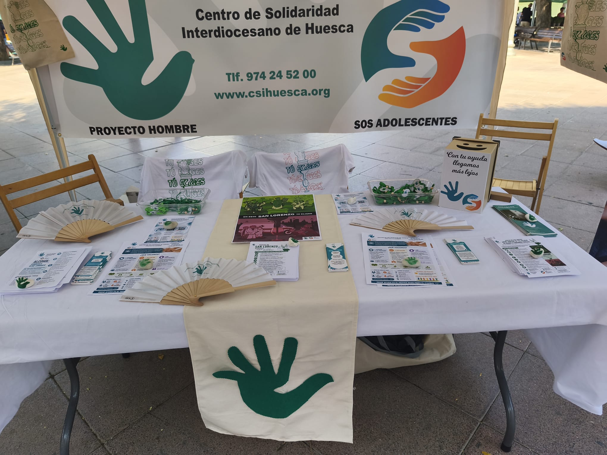 Mesa informativa de la campaña de prevención de San Lorenzo del CSIH